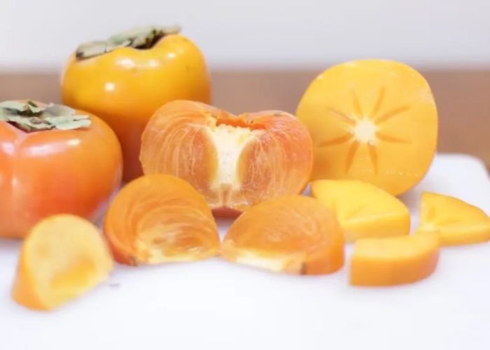 Can You Eat Persimmon Peel